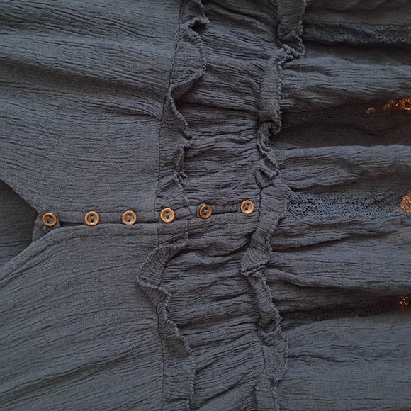 American Eagle Teal Green Blouse With Lace - Picture 4 of 6